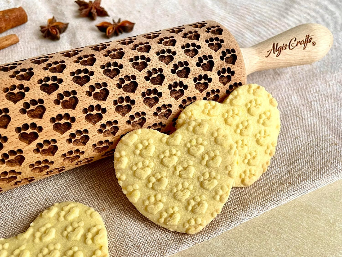 Rolling pin PAW-HEARTS. Wooden embossing rolling pin with paw pattern. Embossed cookies. Pottery. Birthday gift. Dog cat pet lover