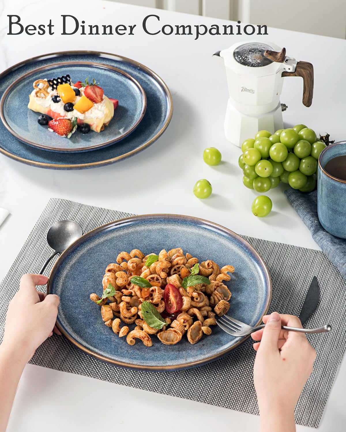 UNICASA Ceramic Large Dinner Plates - 11 Inch Dessert, Salad Plate Set of 4 for Steak, Pasta, Dinnerware Sets, Scratch Resistant - Porcelain Serving Dishes, Dishwasher & Microwave Safe (Blue)